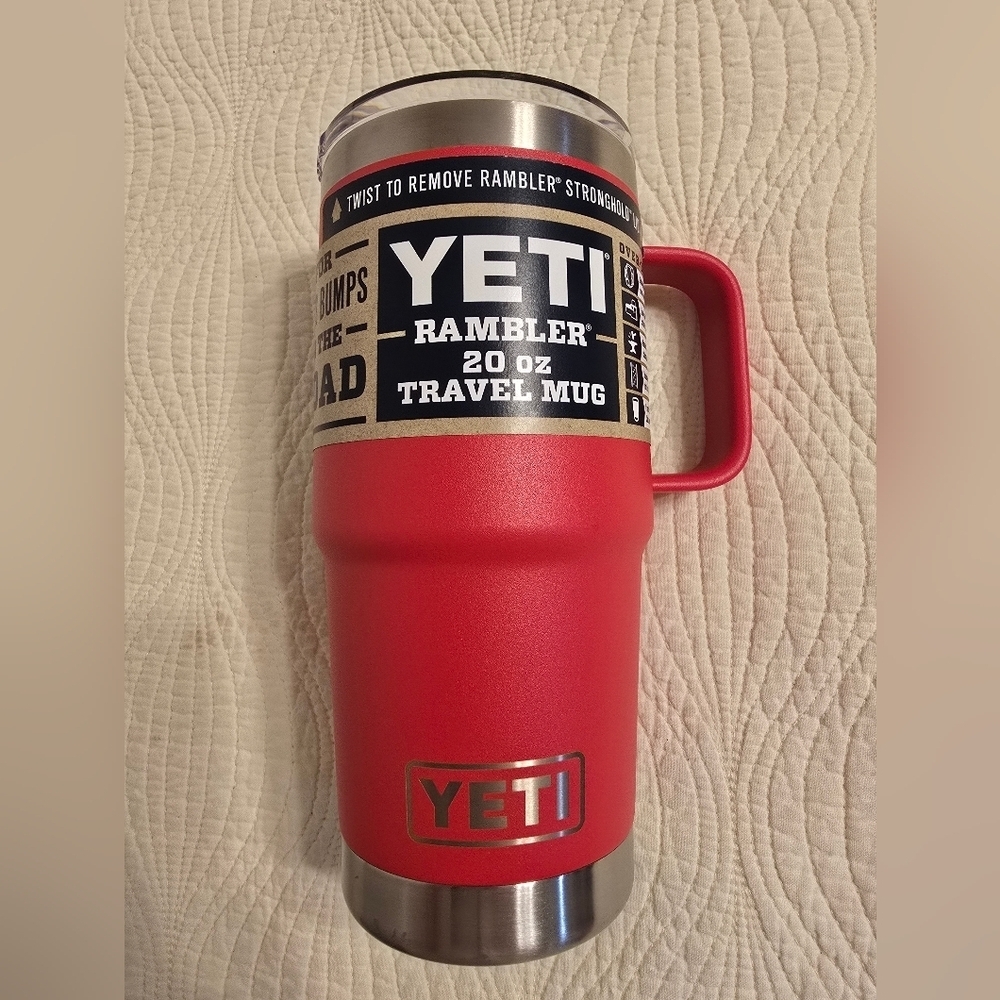 NWT Yeti Rambler Travel Mug 20 oz With Stronghold Lid, Rescue Red